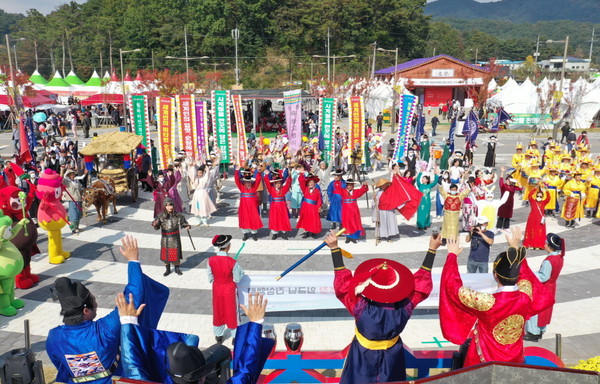 순창장류축제가 14년 연속 문화관광축제 및 2023 전라북도 최우수축제로 선정되었다.